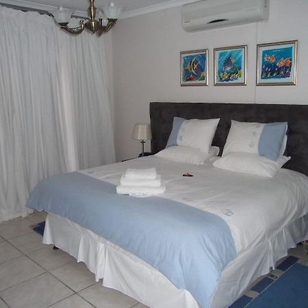 Scorpio Guest House Vredenburg Dış mekan fotoğraf